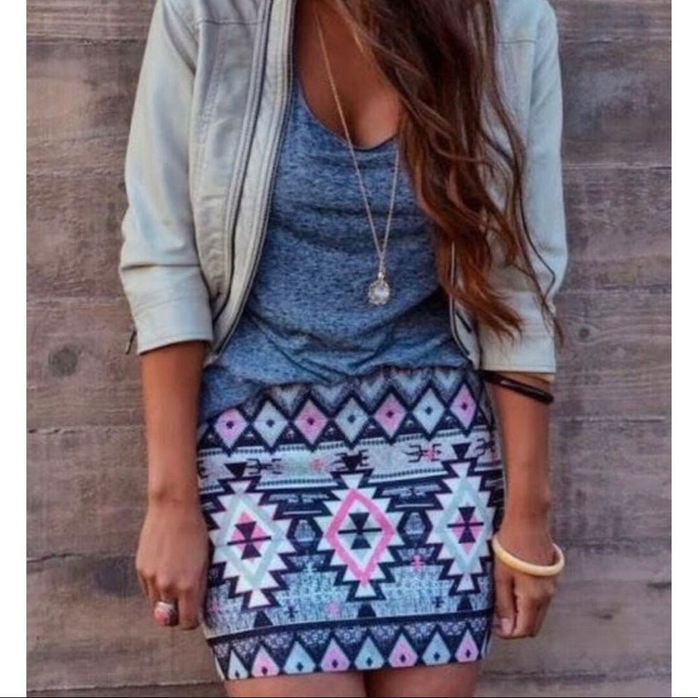 Material Girl Patterned Pencil Skirt